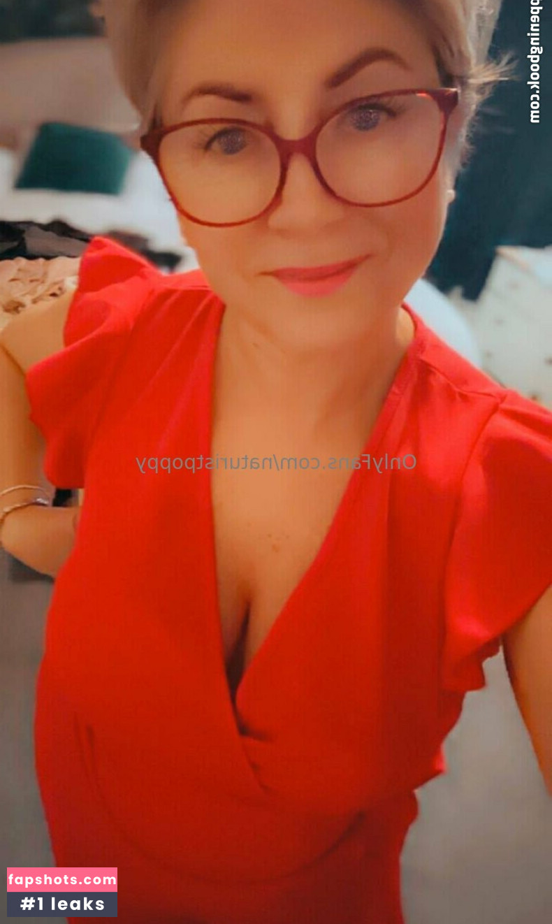 naturistpoppy gallery photo #6