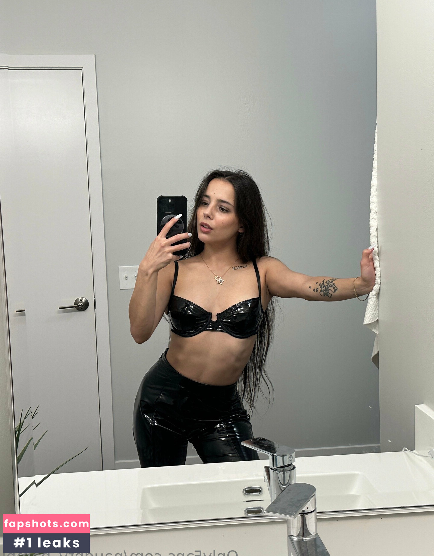 naughty_bambi Nahé úniky fotek pouze od fanoušků #20 - Fapshots