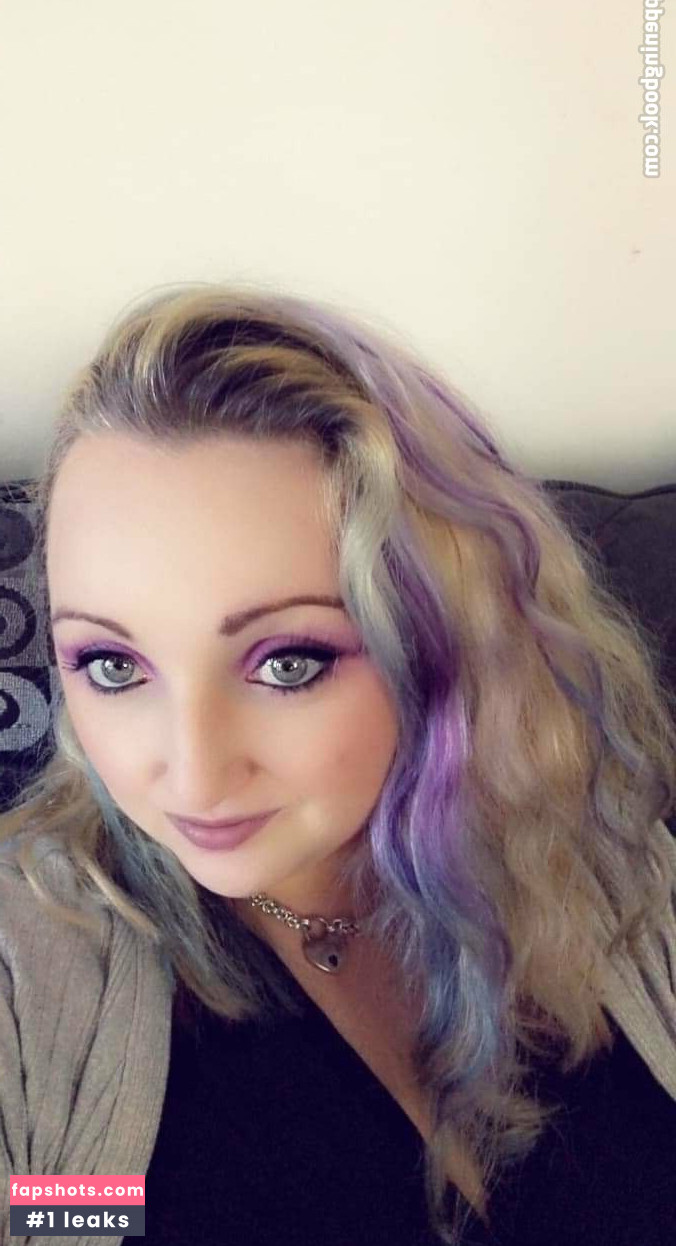 naughty_kitten84 gallery photo #25