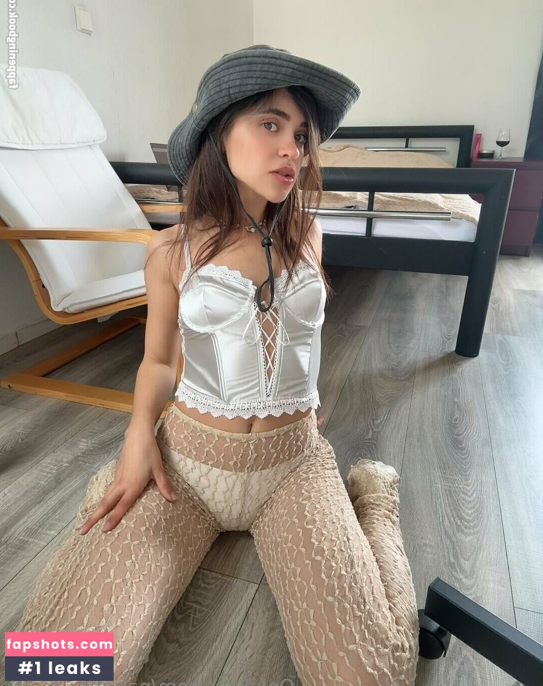 naughty_molly gallery photo #13