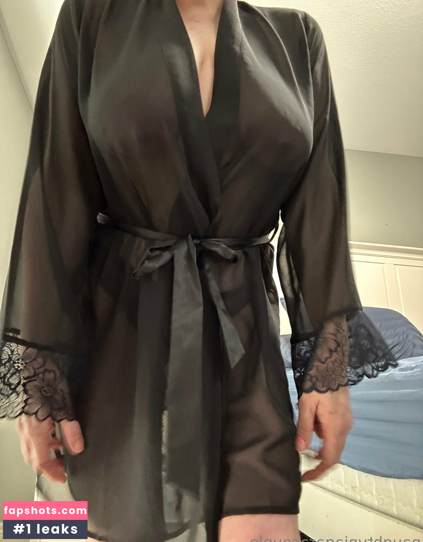 naughty-niagara gallery photo #11