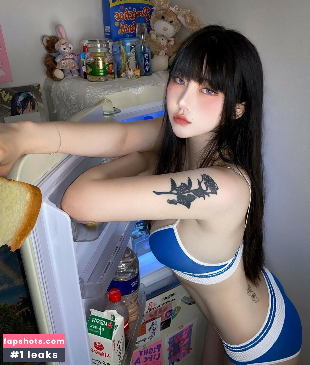 Naughty Rabbit gallery photo #18