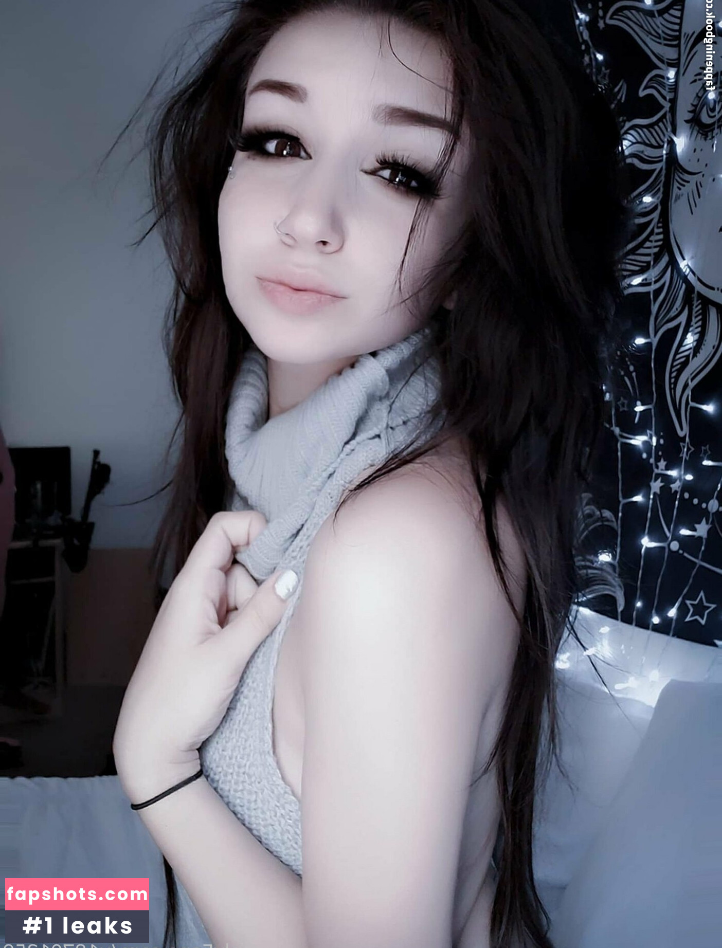 naughty_salamander gallery photo #24