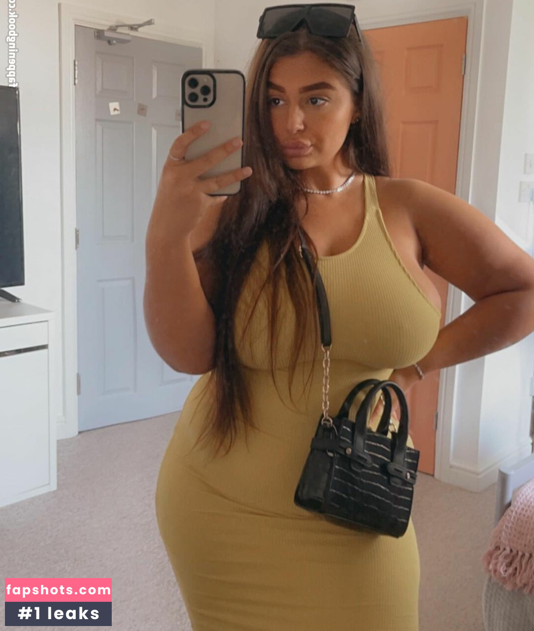 naughtybabeoxo gallery photo #26