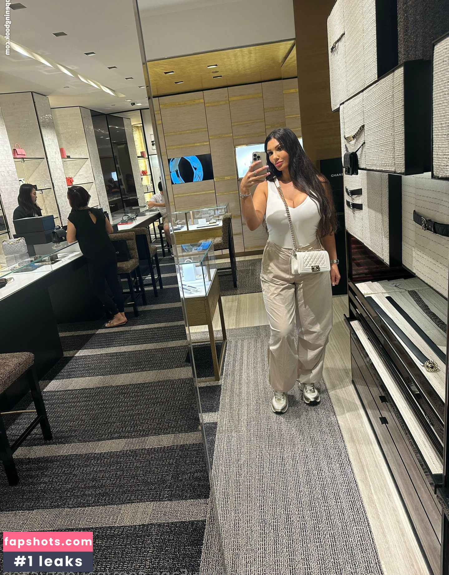 naughtycash gallery photo #28