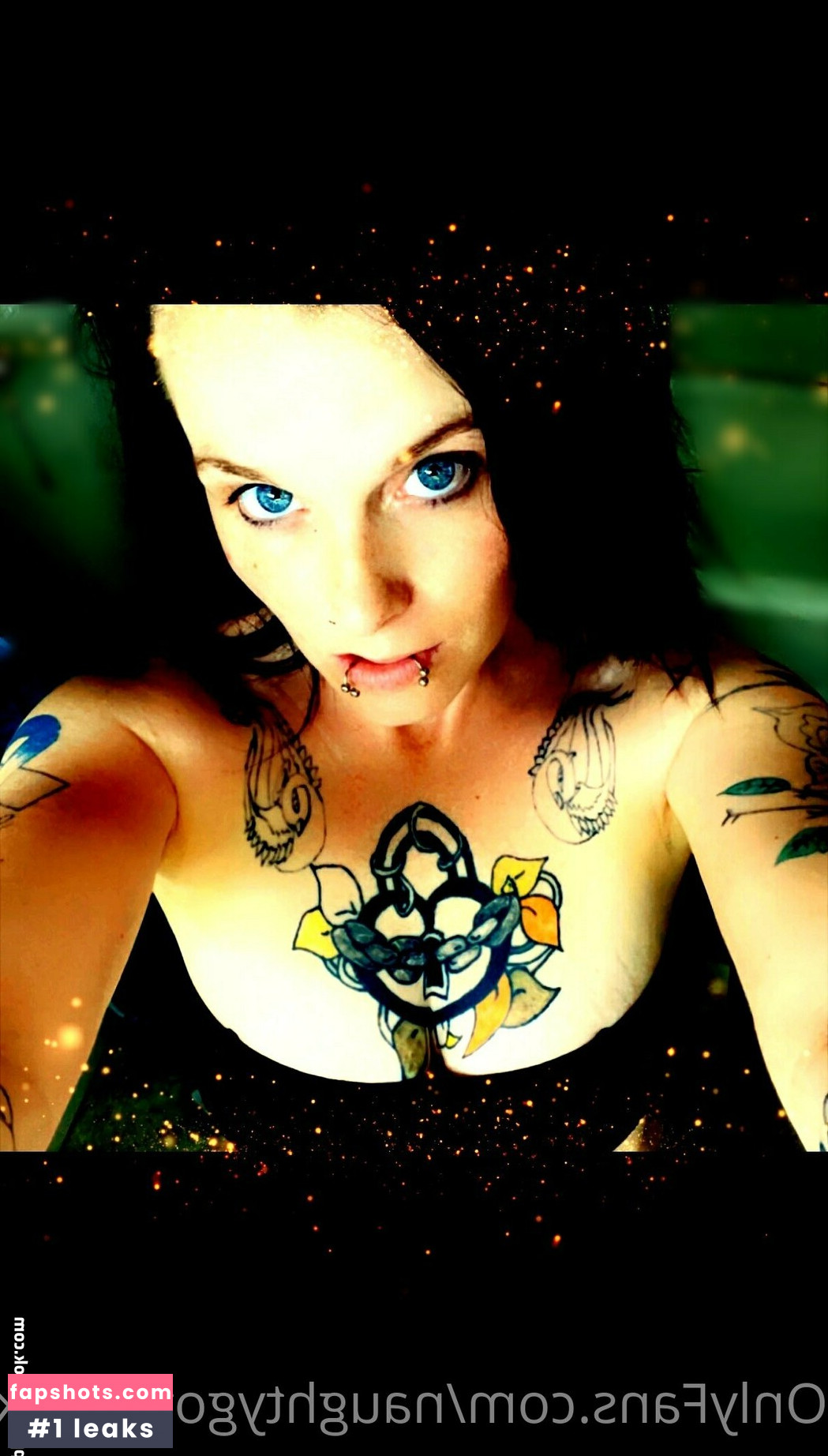 naughtygothchick gallery photo #5