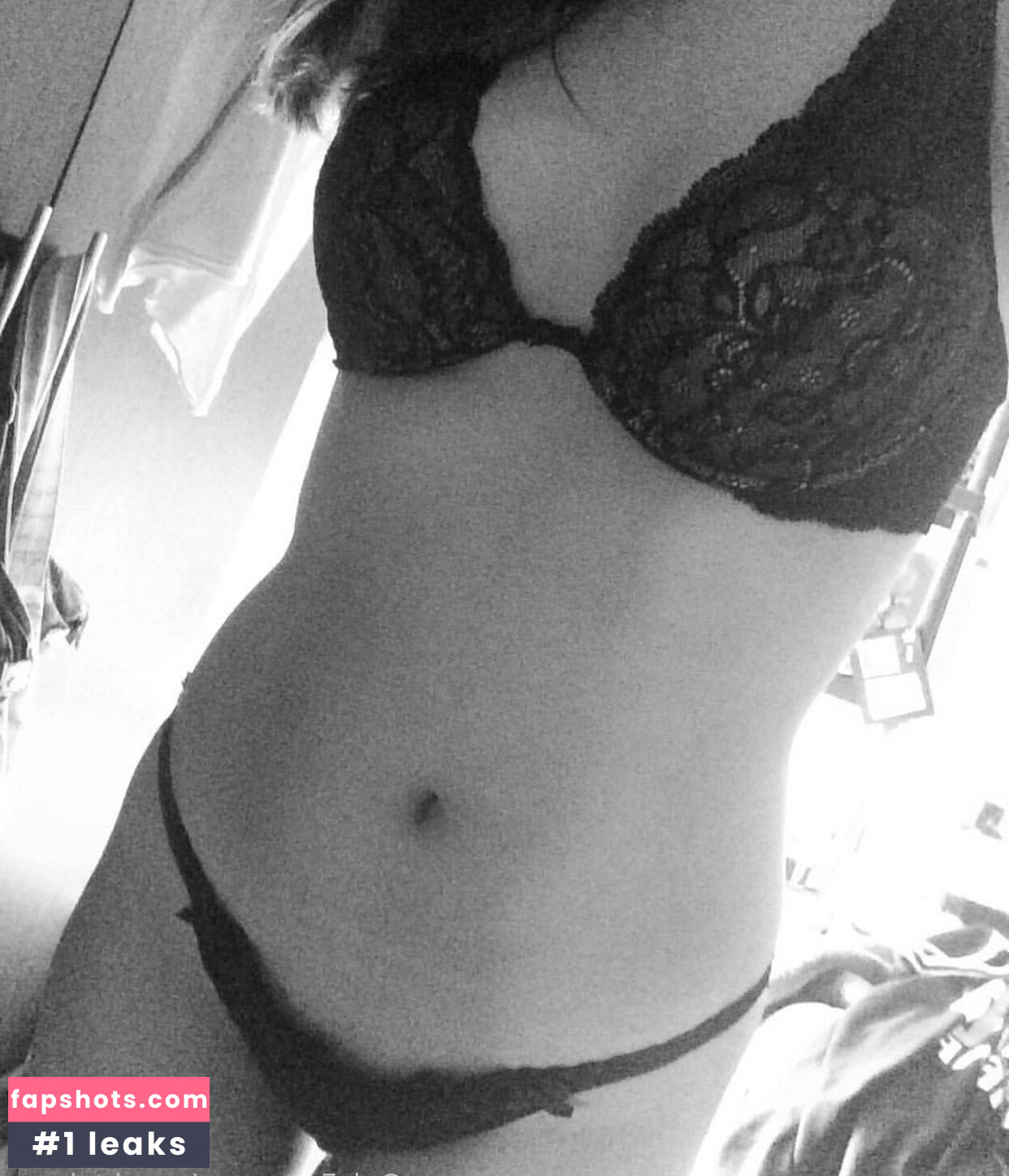 naughtylacee gallery photo #3