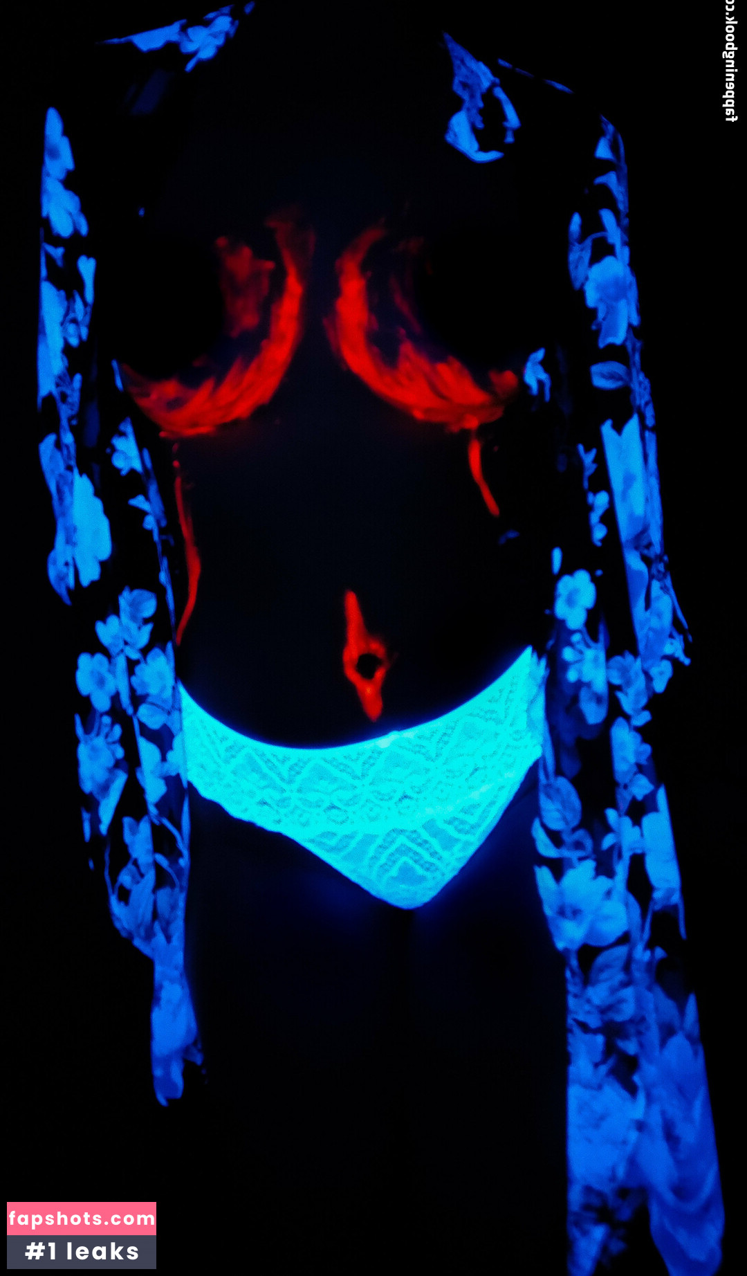 naughtylacee gallery photo #8