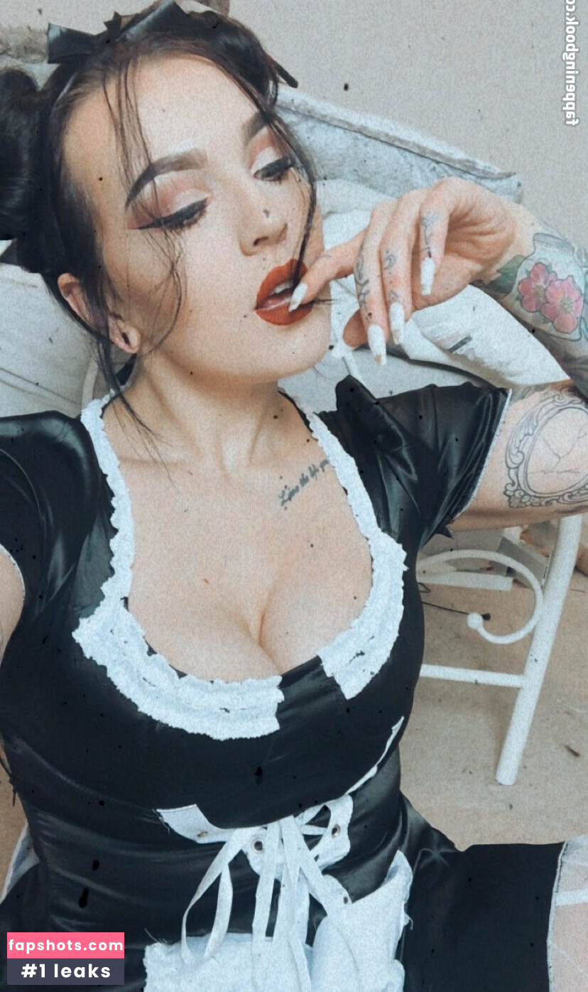 naughtynaturalnova Nude Leaks OnlyFans Photos #18 - LeakJerk