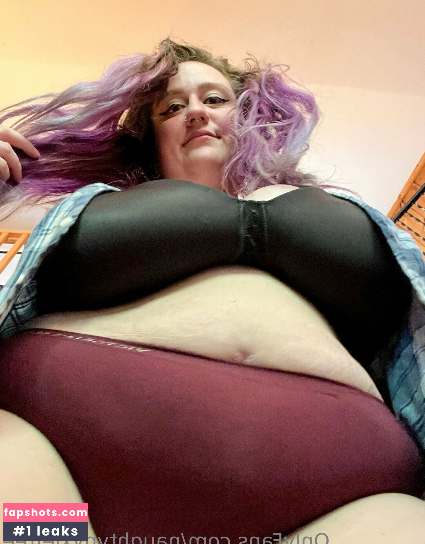 naughtynyxiefree Nude Leaks OnlyFans Photos #15 - LeakJerk