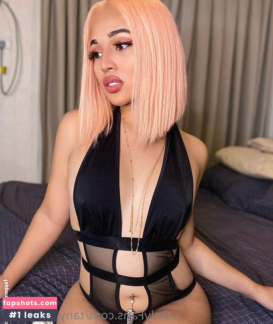 naughtyytanya gallery photo #16