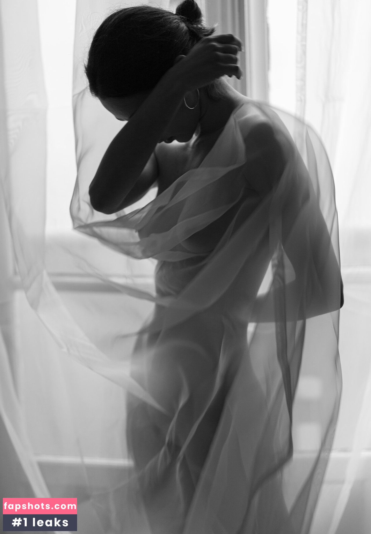 Nausicaa Yami gallery photo #109