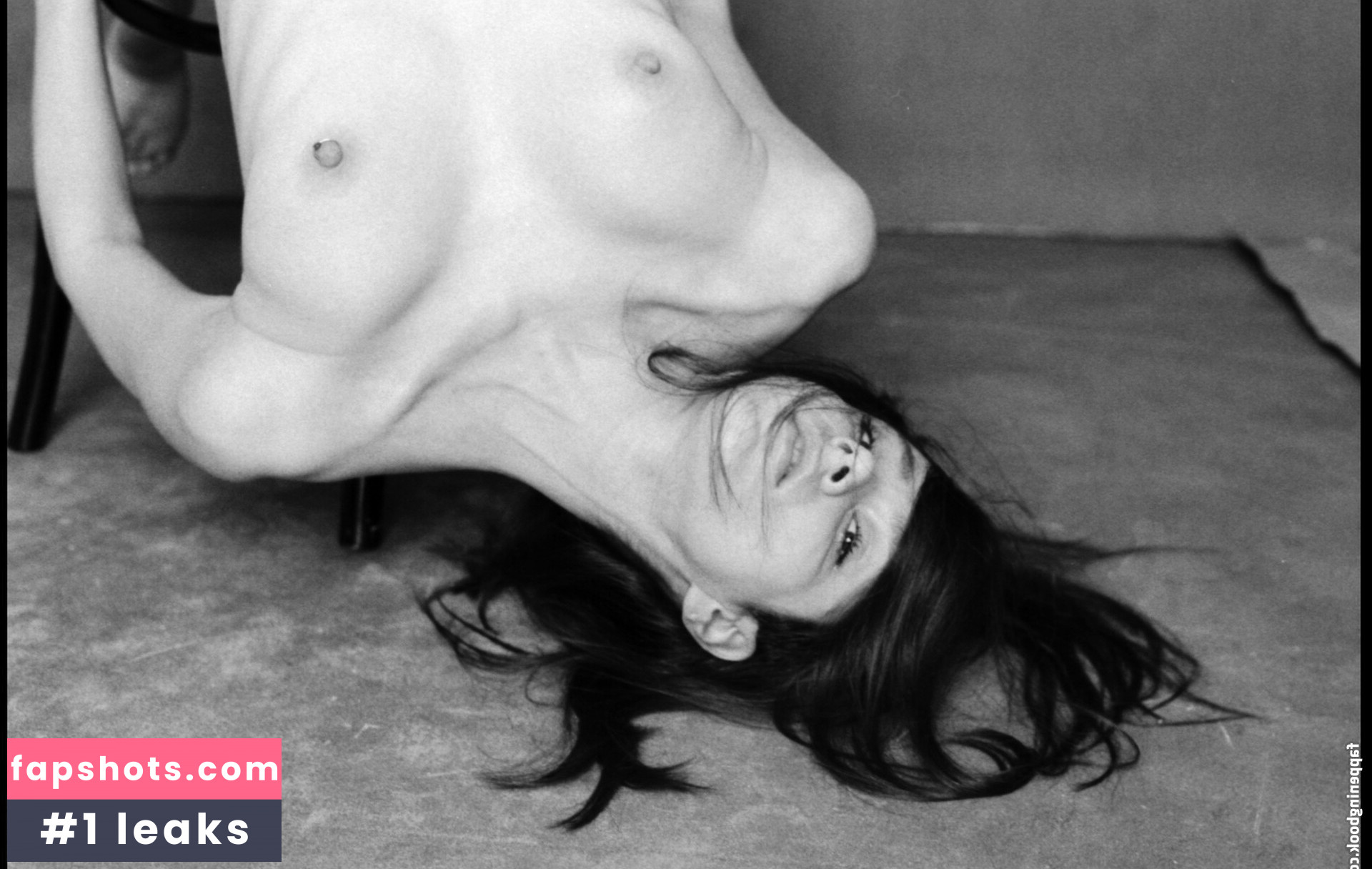 Nausicaa Yami gallery photo #127