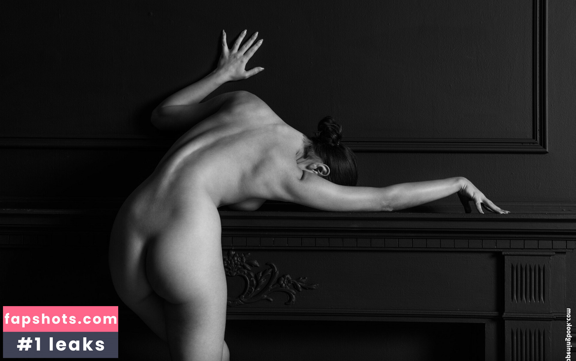 Nausicaa Yami gallery photo #3