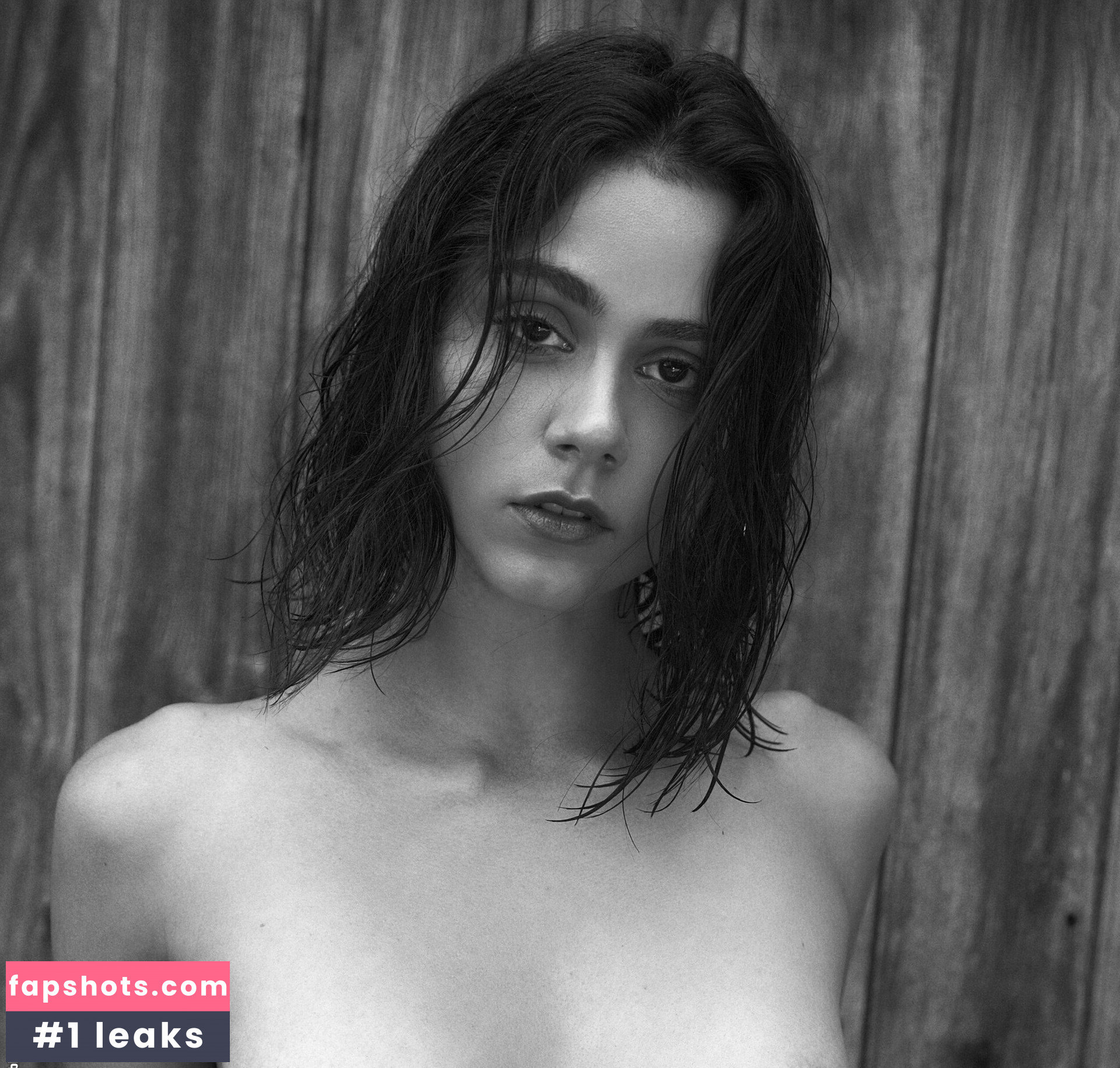 Nausicaa Yami gallery photo #35