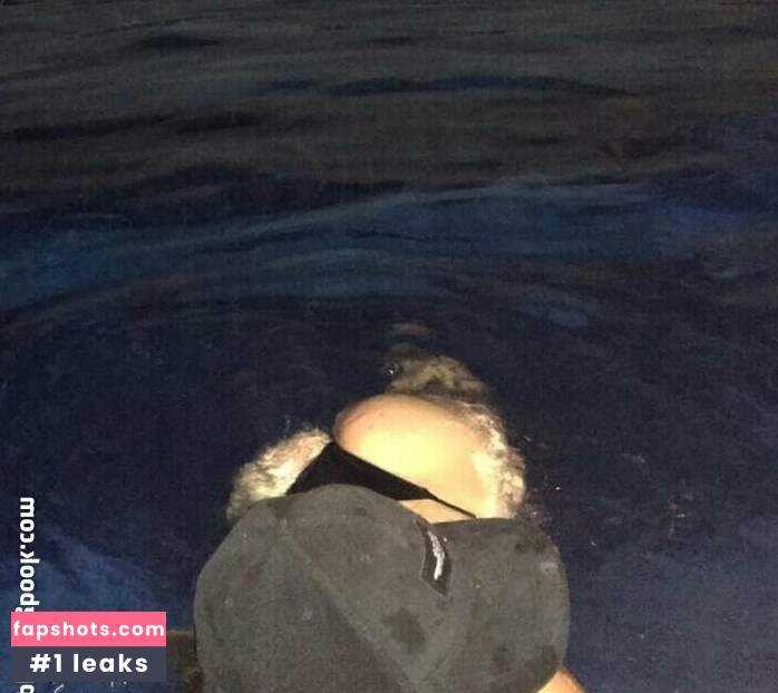 Nayara Maria gallery photo #17