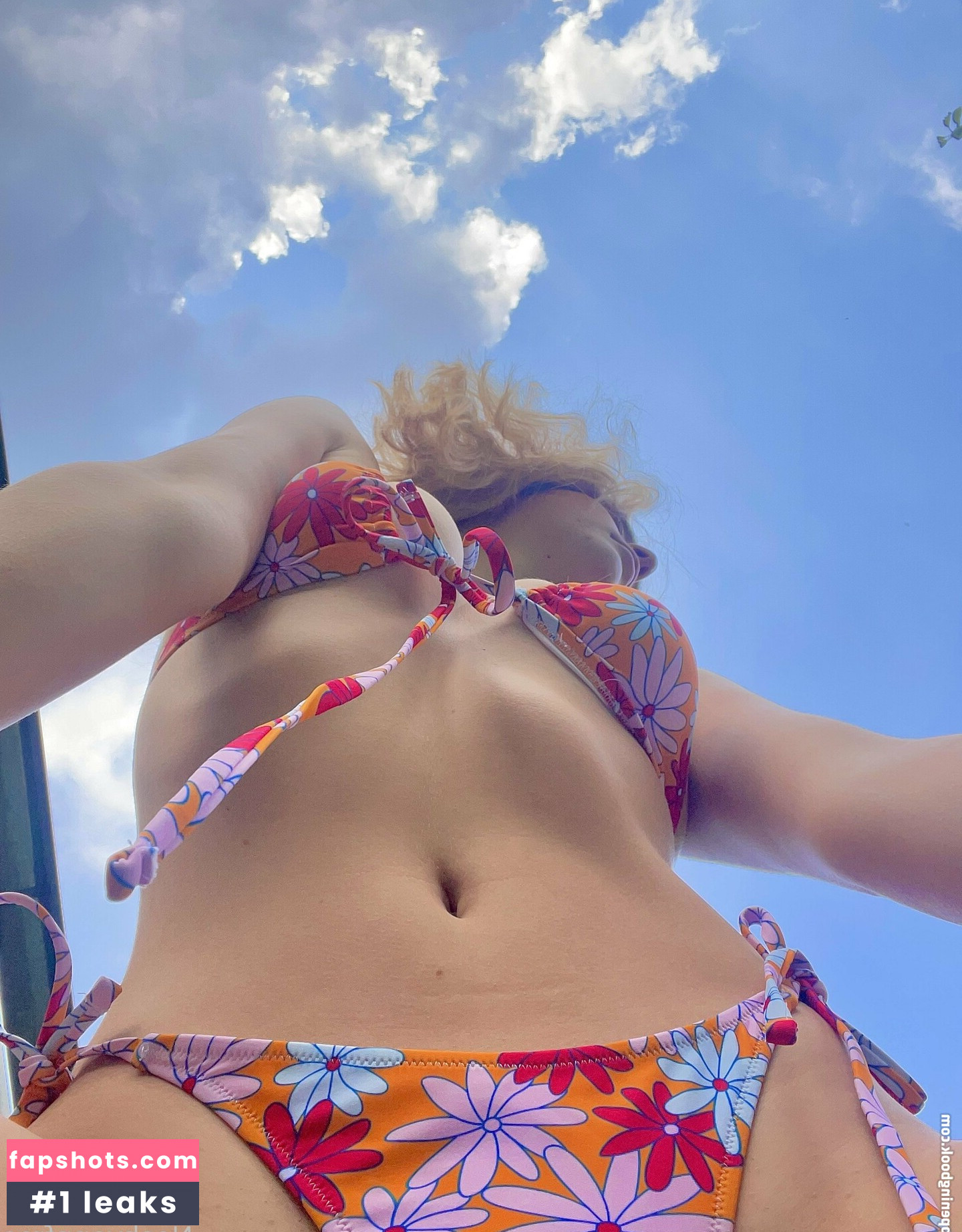 neahvonnfree gallery photo #2