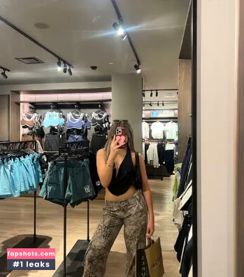 Neela Jolene gallery photo #16