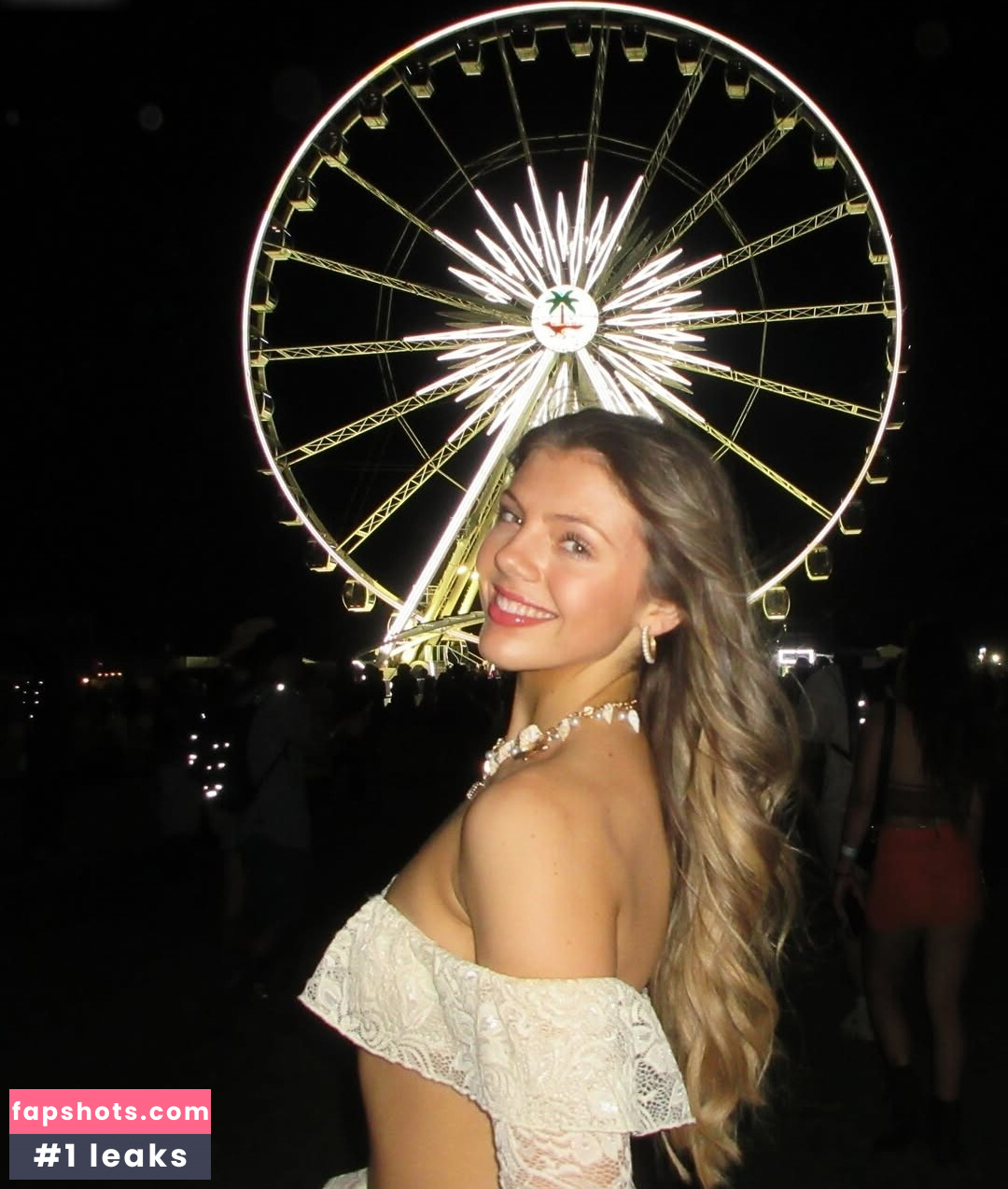 Neela Jolene gallery photo #32