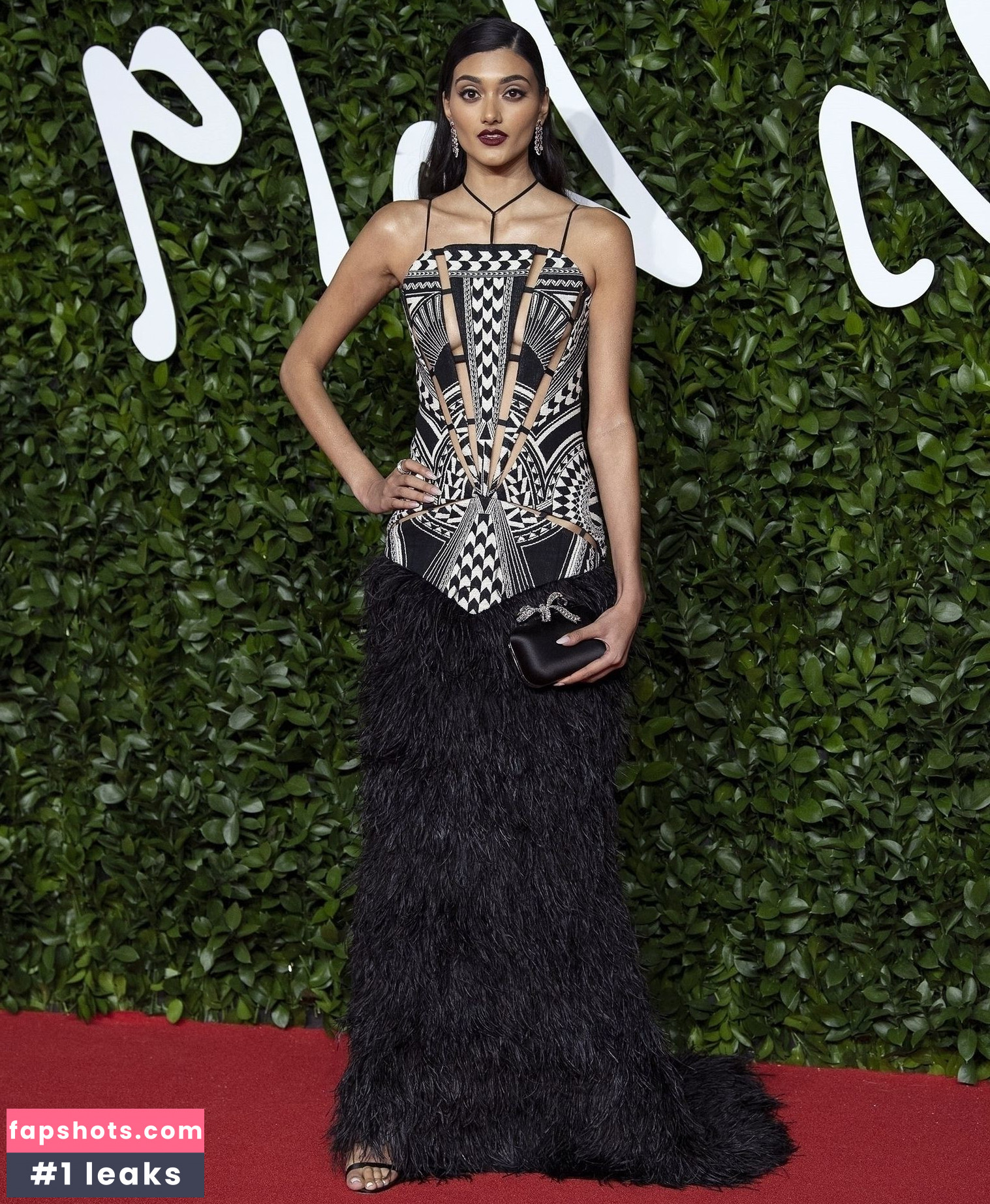 Neelam Gill Nude Leaks OnlyFans Photos #36 - Fapshots