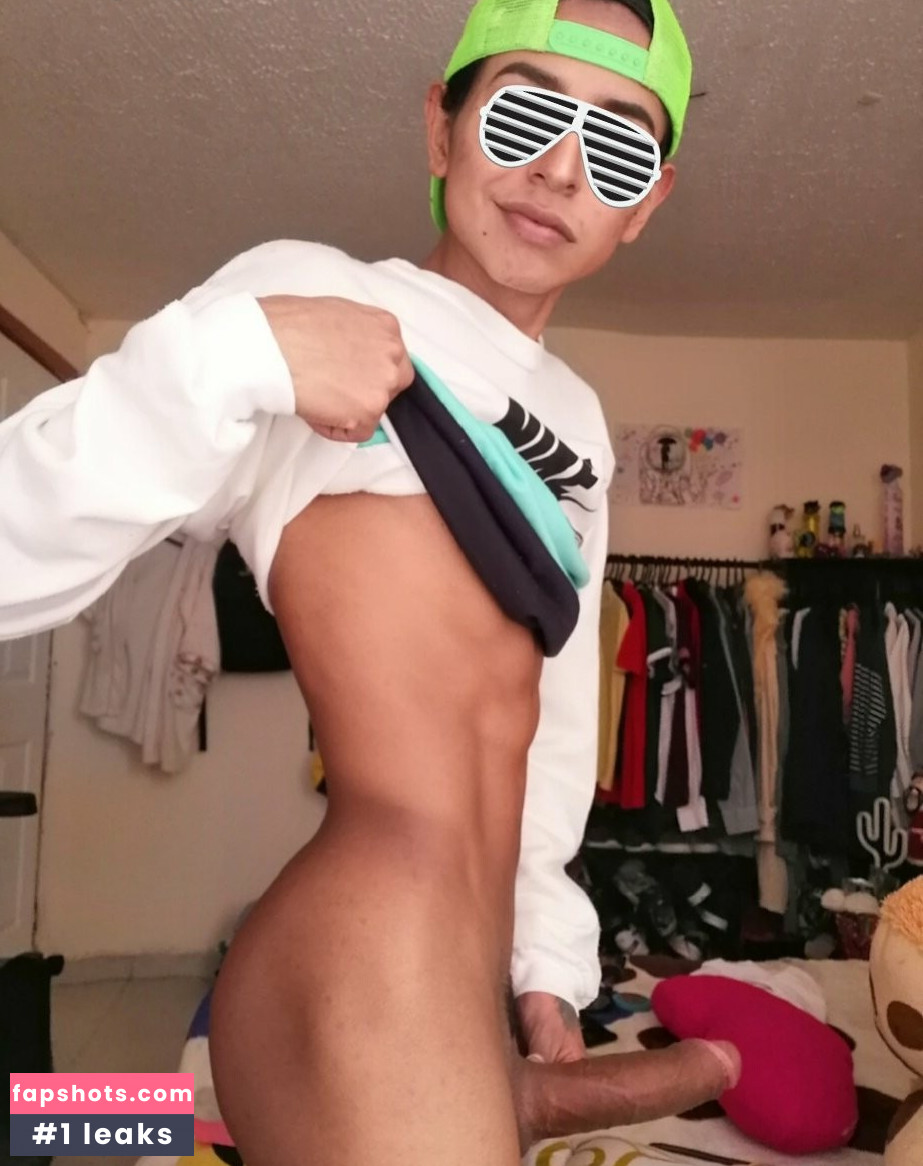 Nefertiti Angel gallery photo #6