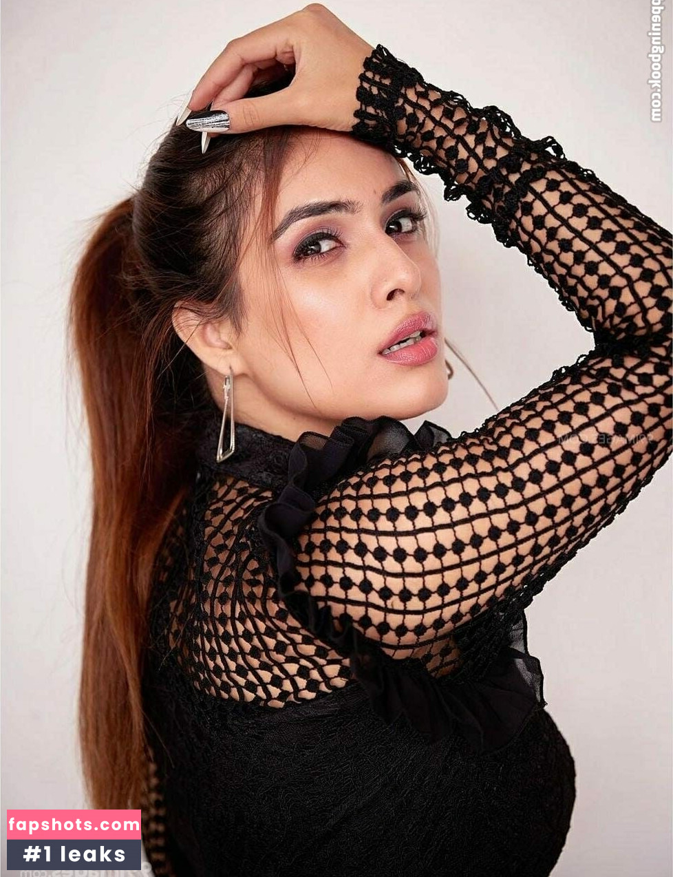 Neha Malik gallery photo #12