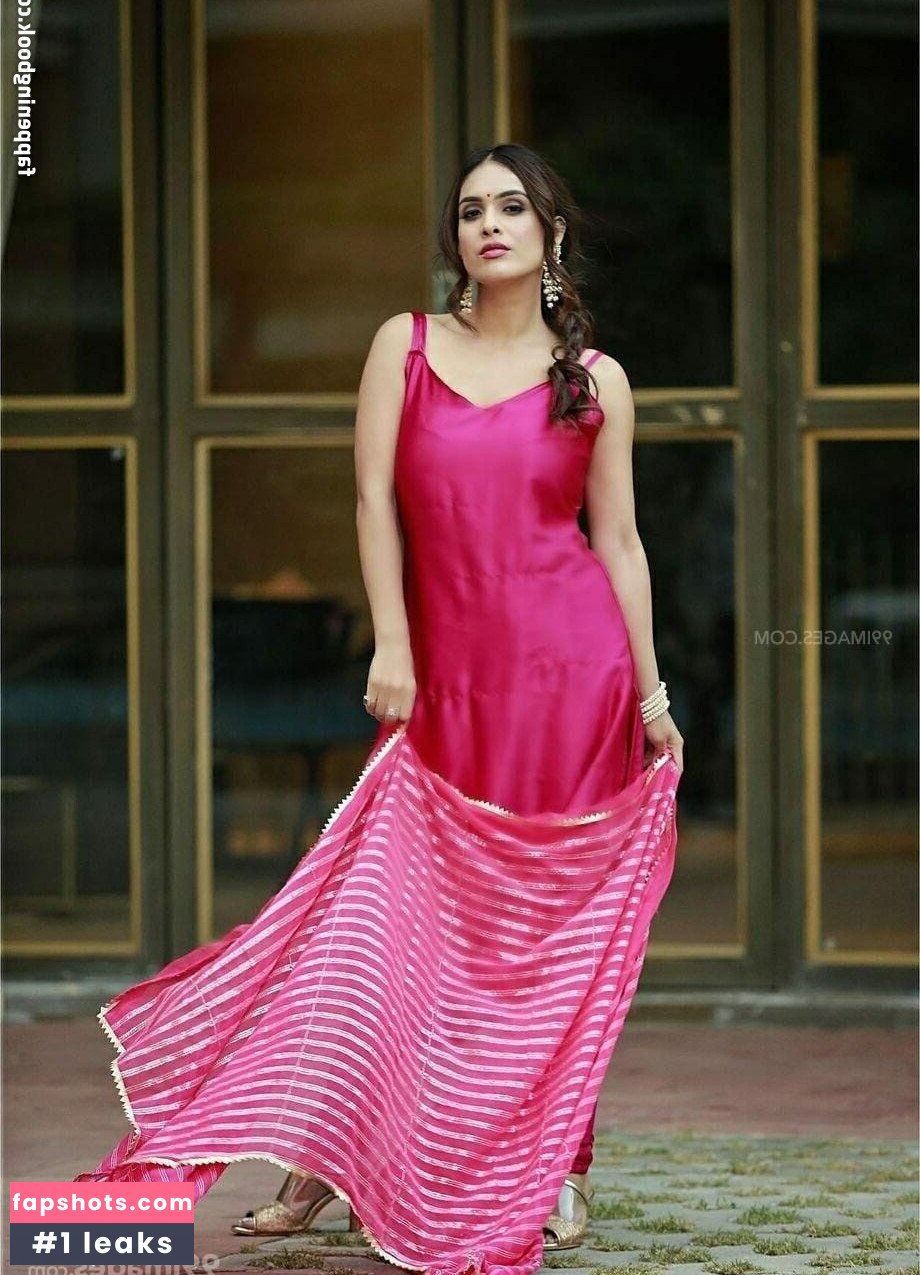 Neha Malik gallery photo #5