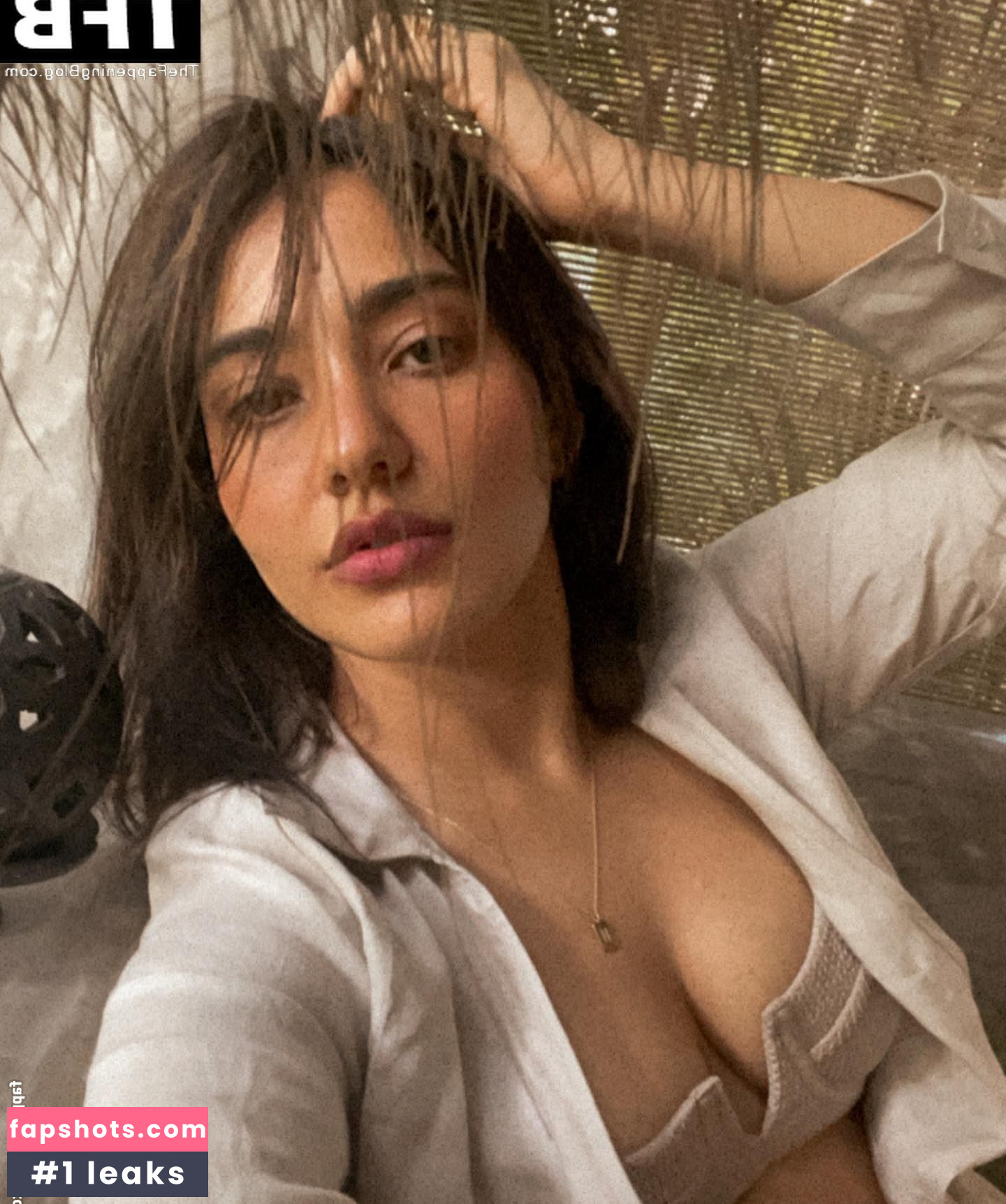 Neha Sharma gallery photo #31