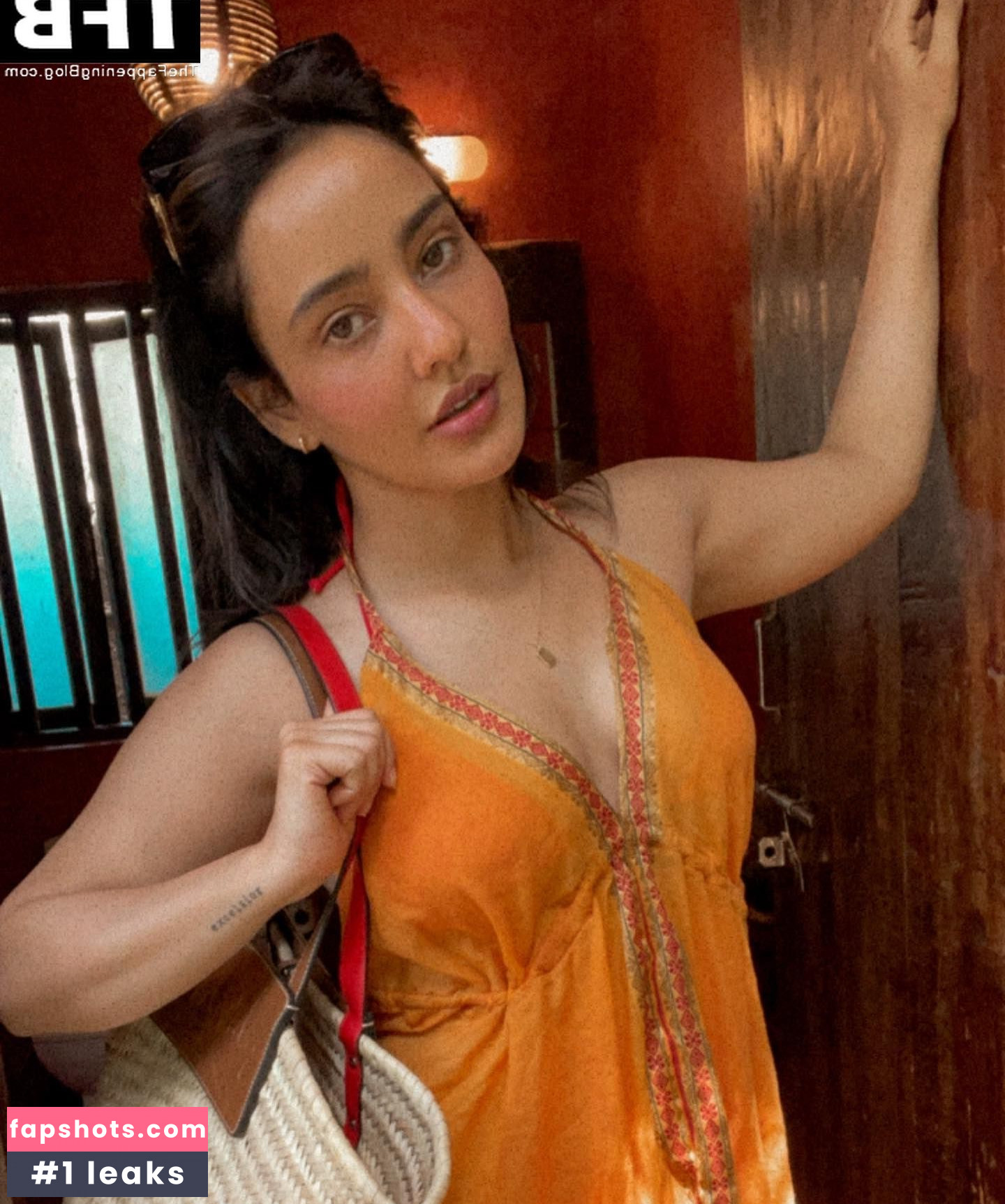 Neha Sharma gallery photo #32