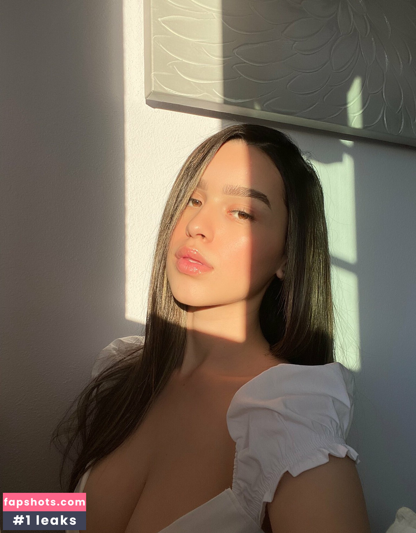 Neida Lara gallery photo #19