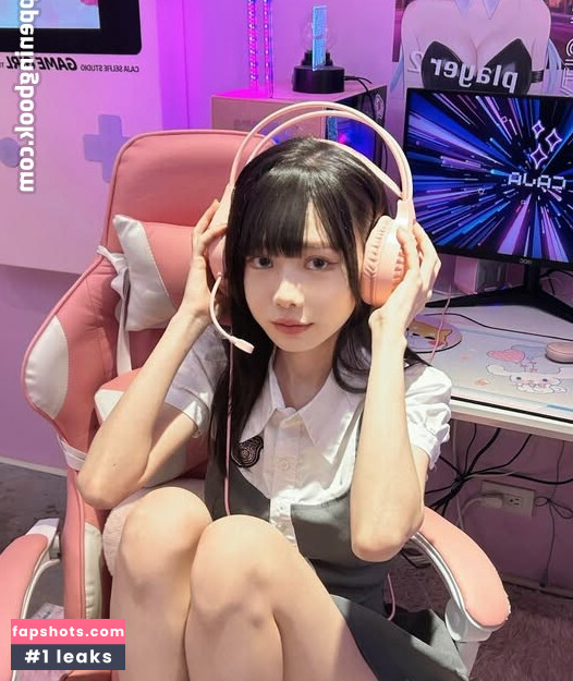 neineimeme nude babe gallery