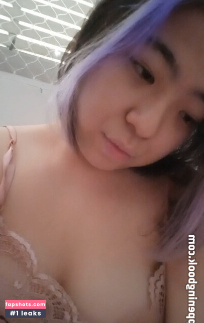 NekozinhaYuki gallery photo #6