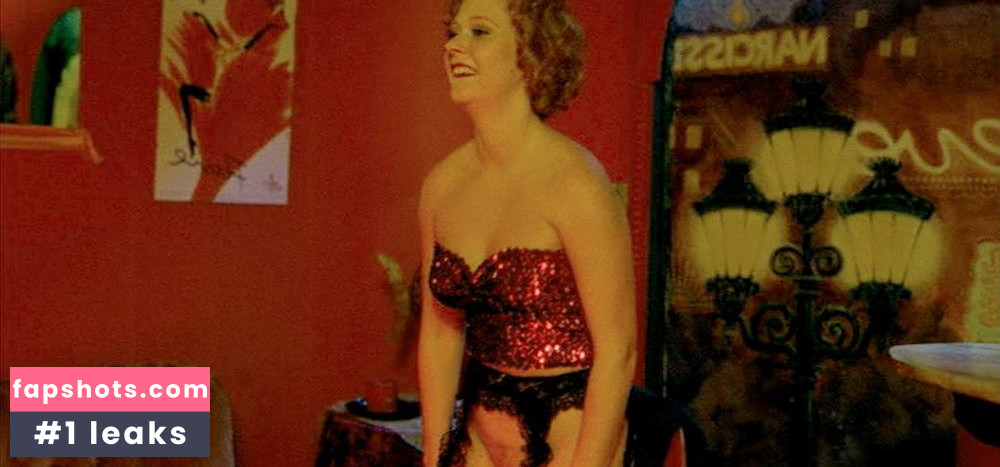 Nele Hollinderbäumer gallery photo #5