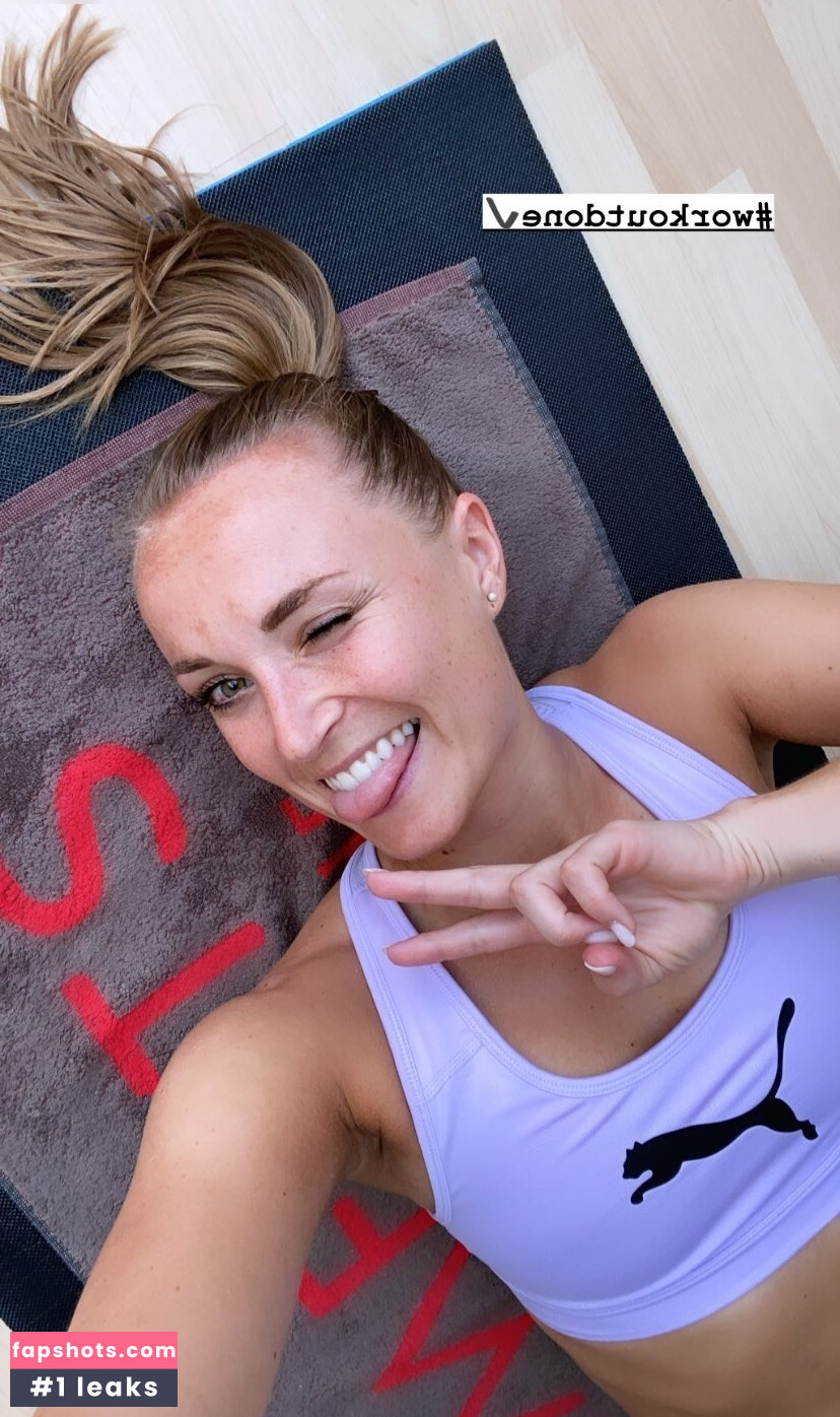 Nele Schenker Nahé úniky fotek pouze od fanoušků #29 - Fapshots