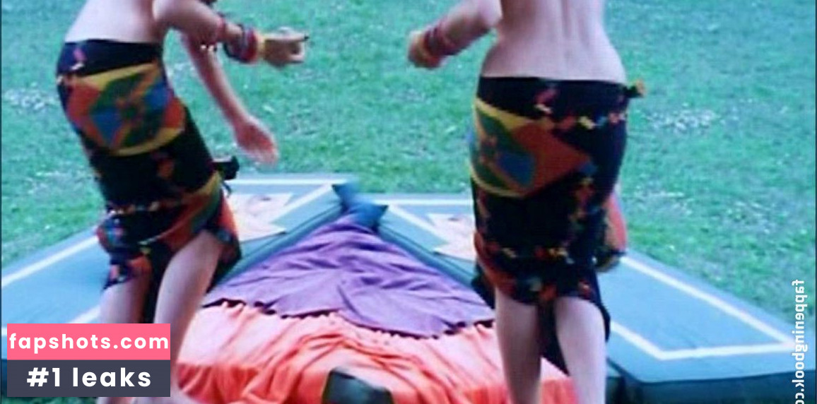 Nelide Giammarco Nude Leaks OnlyFans Photos #5 - LeakJerk