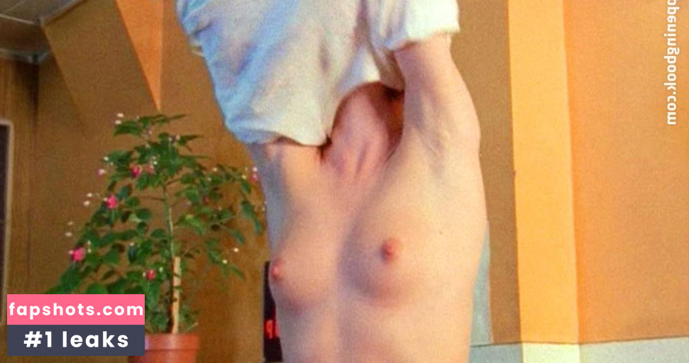 Nell Campbell Nahé úniky fotek pouze od fanoušků #7 - Fapshots