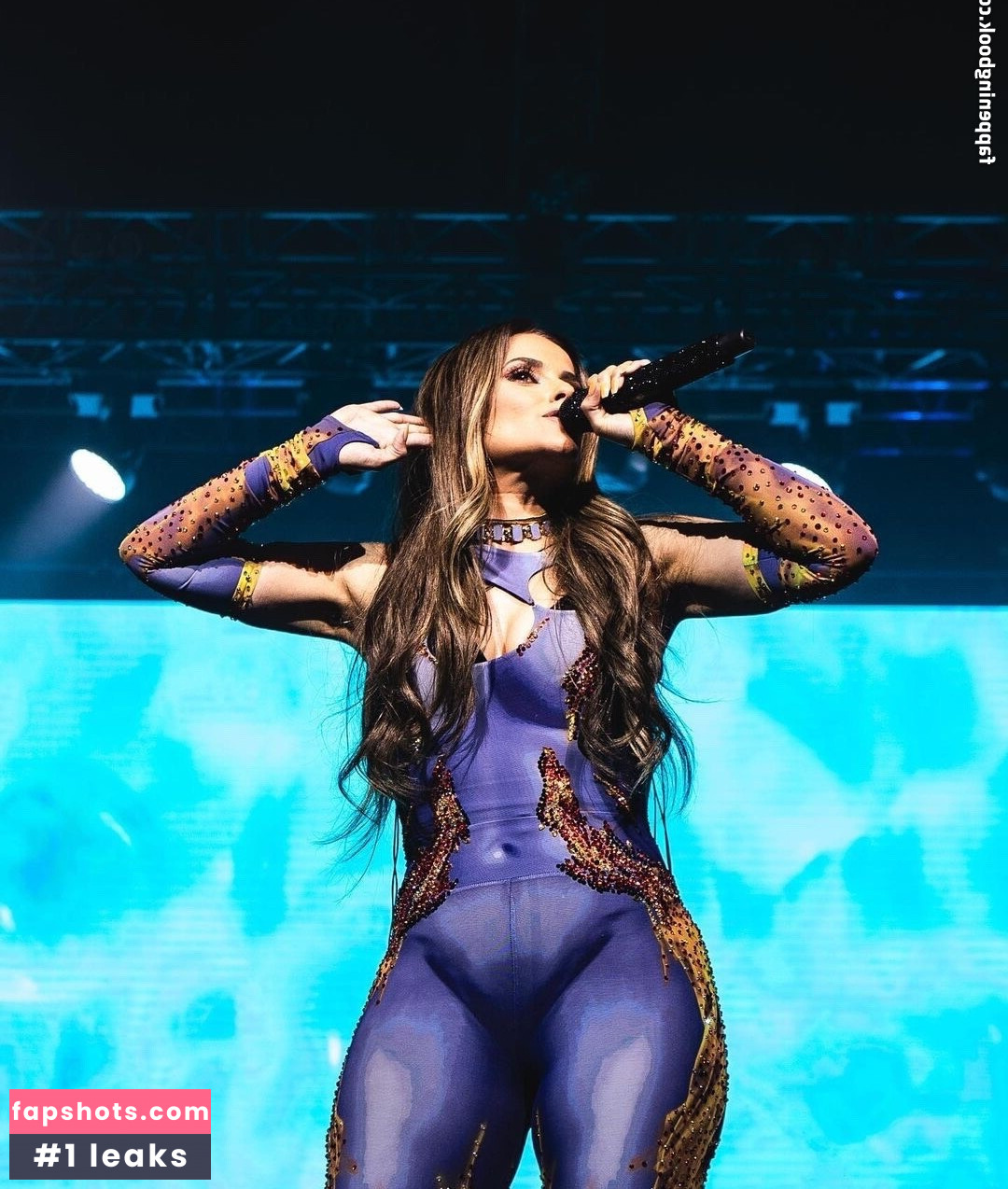 Nelly Furtado gallery photo #105