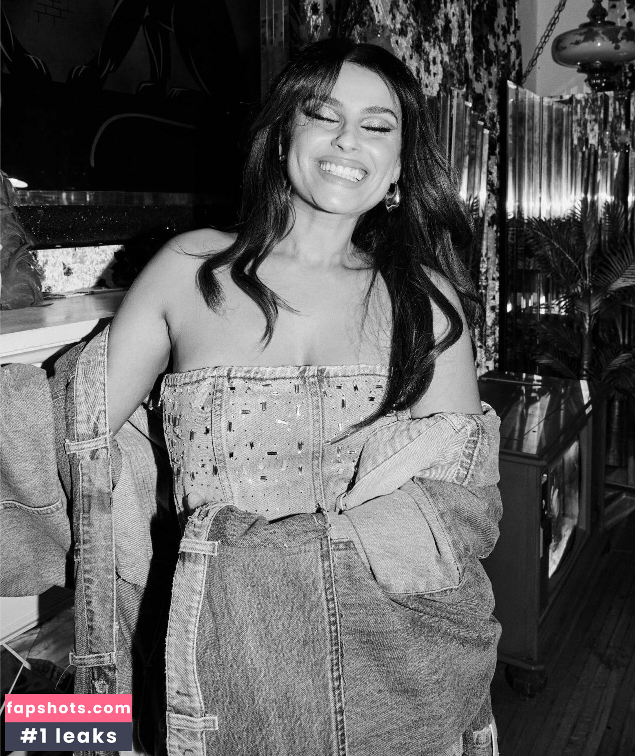 Nelly Furtado gallery photo #71