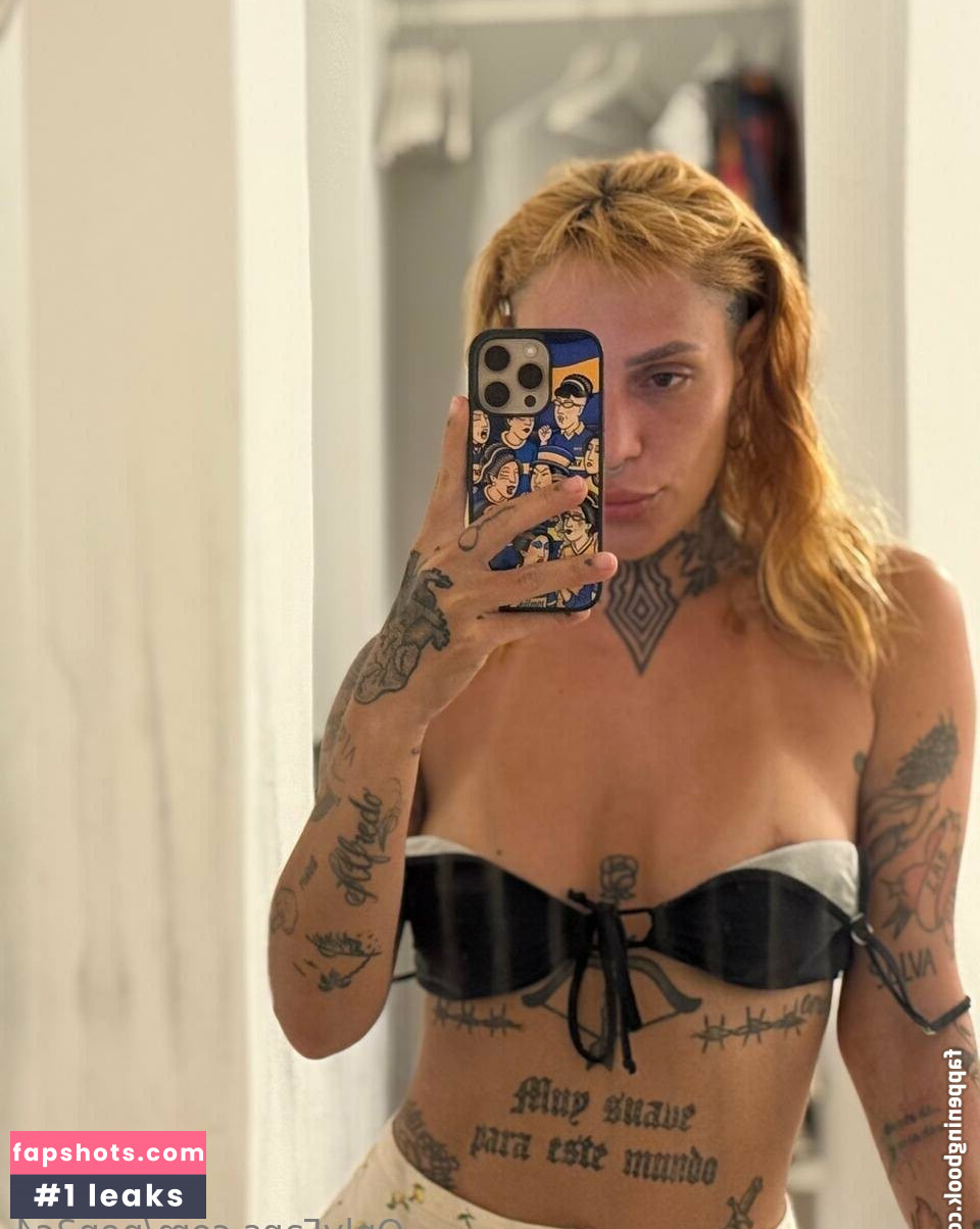 nen3c4 nude babe gallery