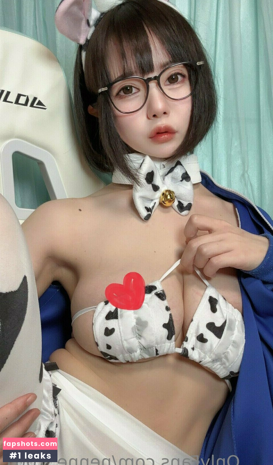 nenne_1001 gallery photo #16