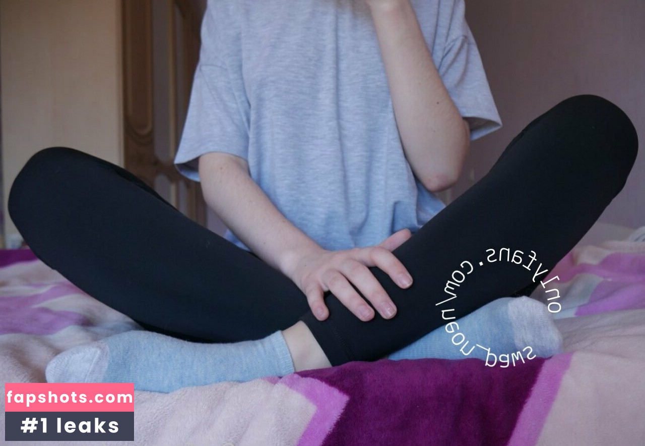 neon_paws gallery photo #10