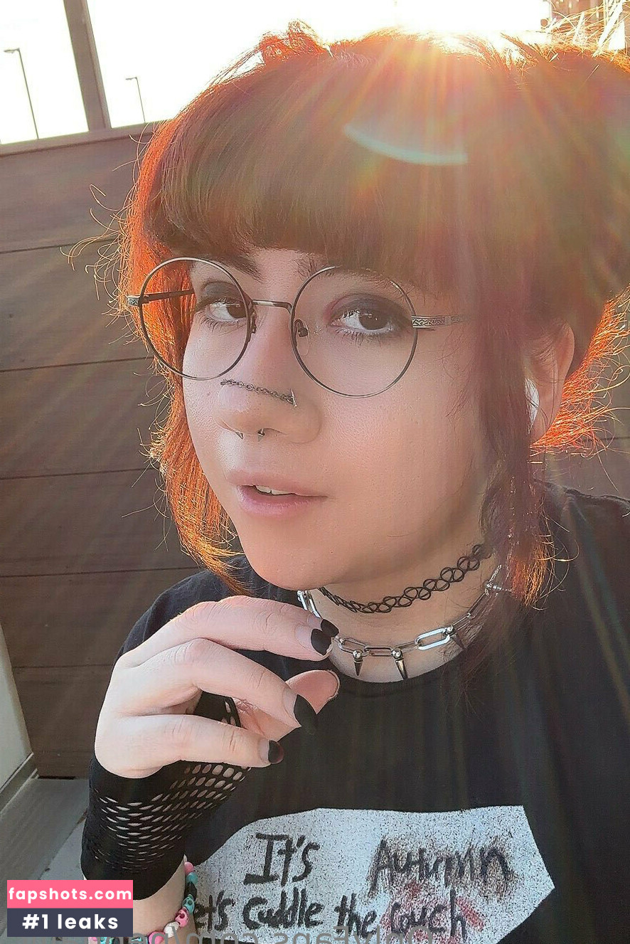 Nephallic gallery photo #34