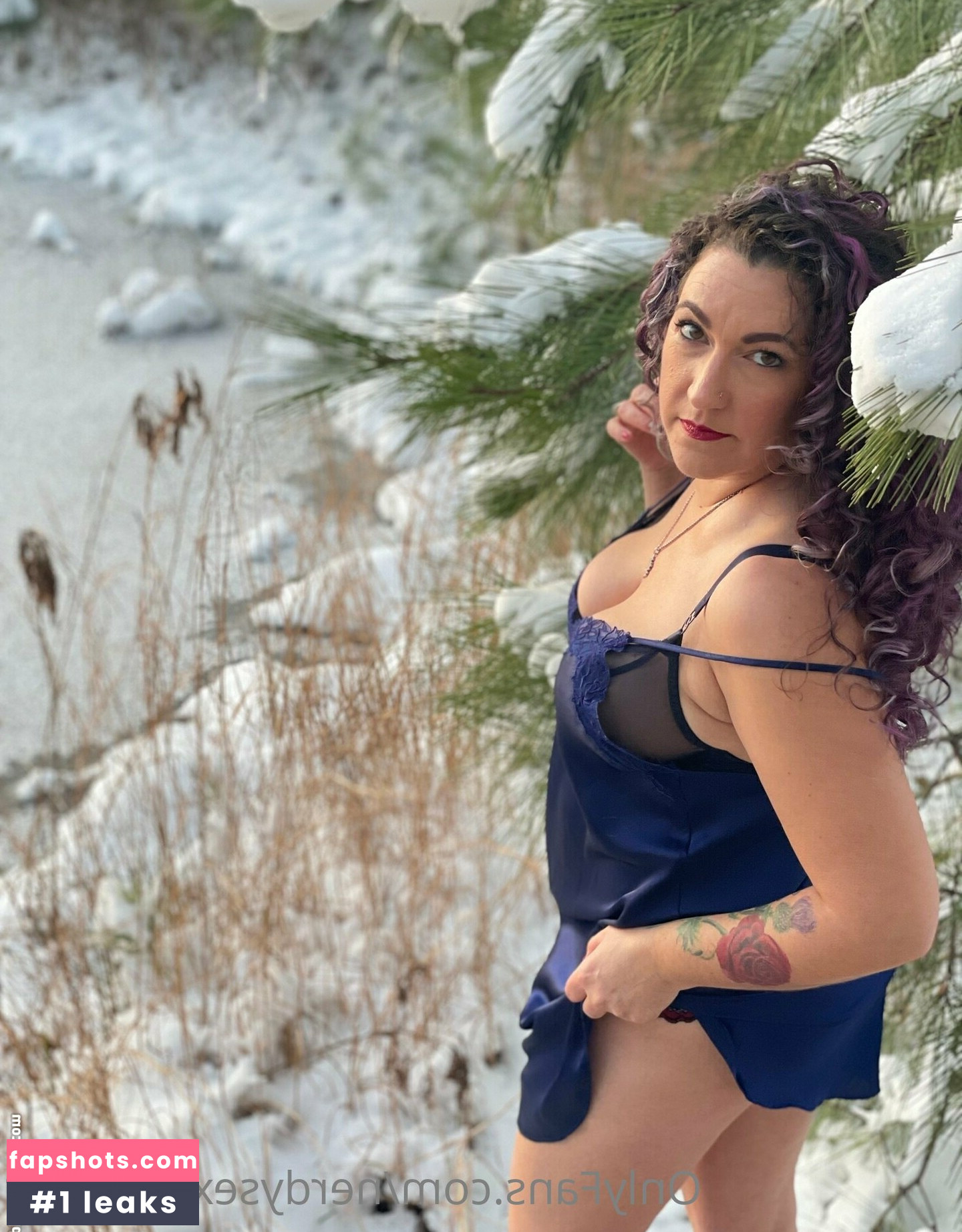 nerdysexyteacher nude babe gallery