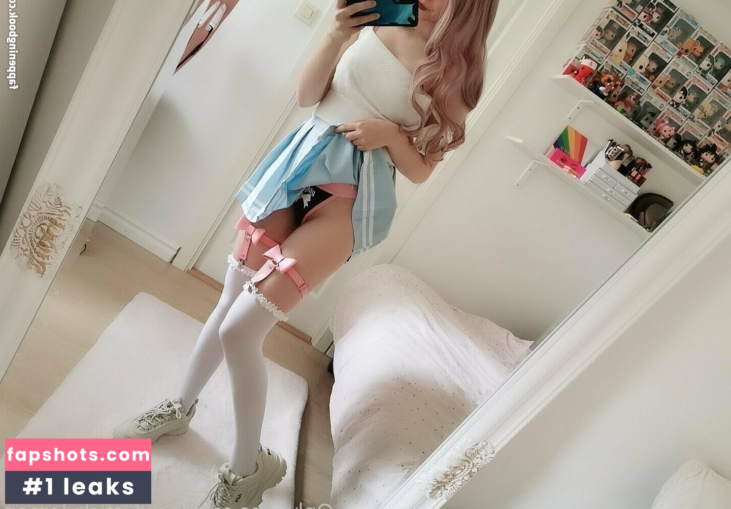 nerdystickylemon gallery photo #38