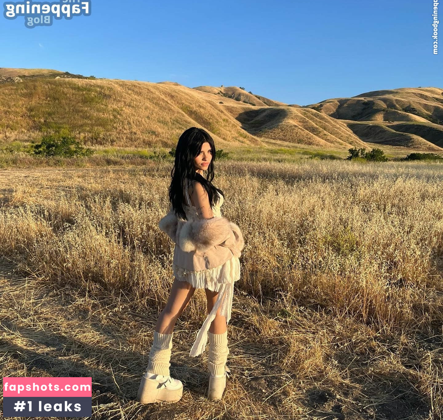 Nessa Barrett Nude Leaks OnlyFans Photos #106 - LeakJerk