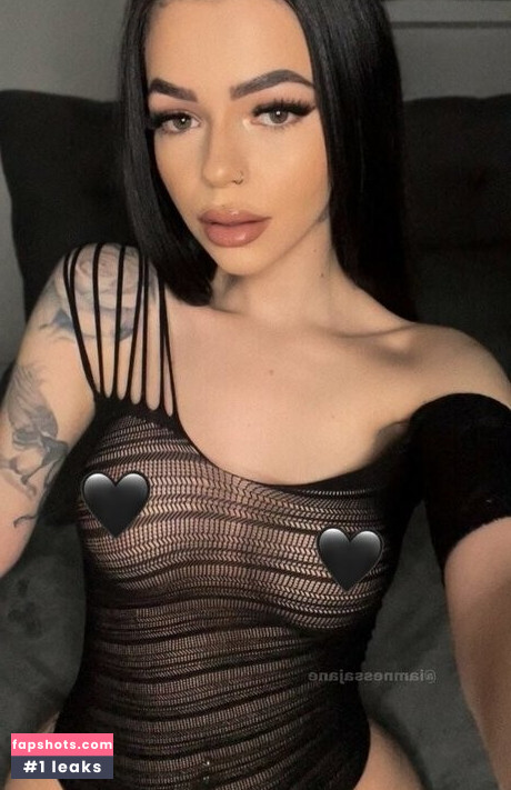 Nessa Jane gallery photo #2