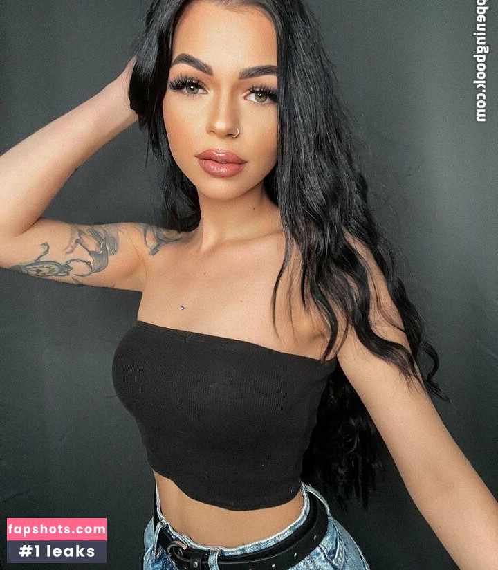 Nessa Jane gallery photo #31