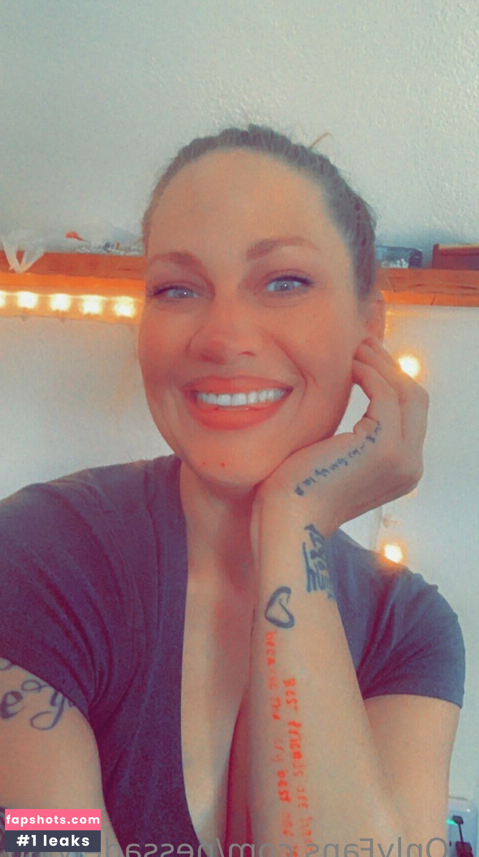 nessadelvino gallery photo #11