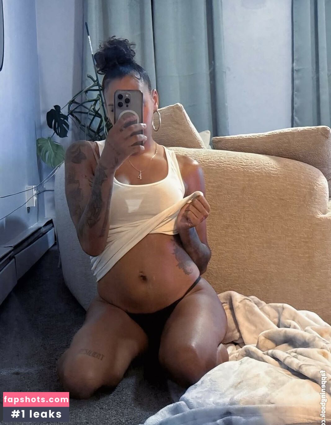 nessieblaze gallery photo #2