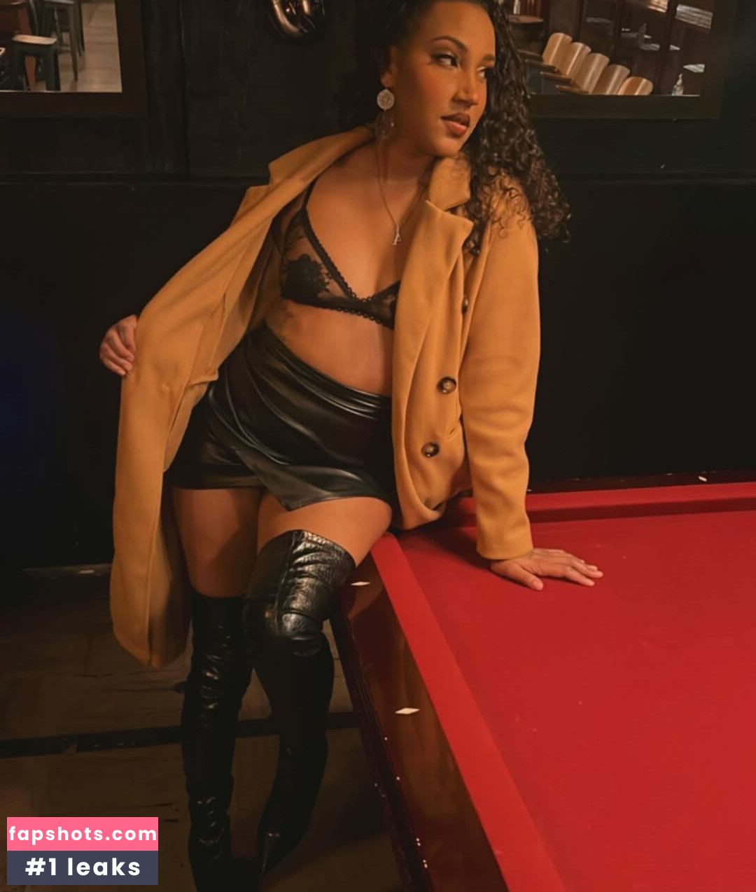 nessieblaze gallery photo #4